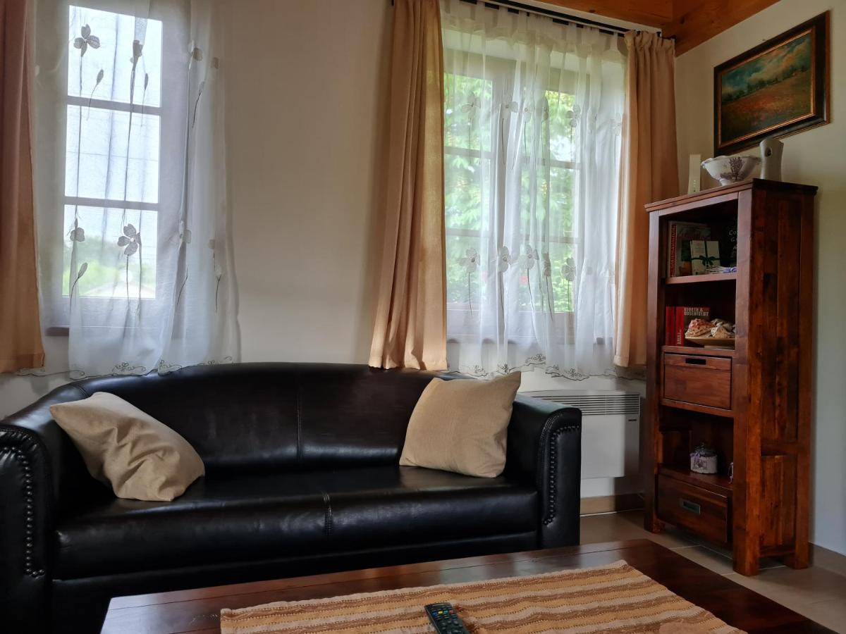 Duzzogó Vendégház Agárd Gárdony Esterno foto